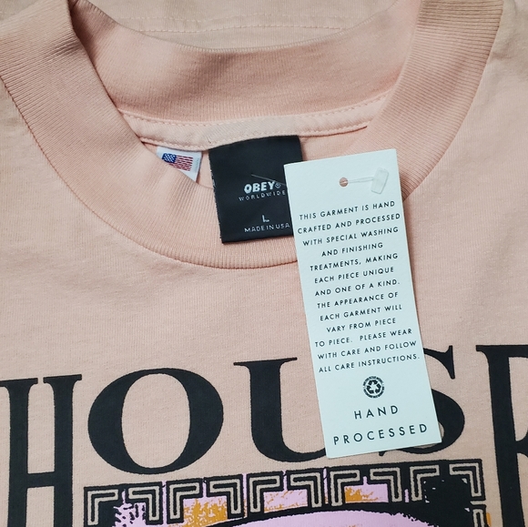 🎁"HOUSE OF OBEY" graphic cropped T🎁 - Picture 3 of 3